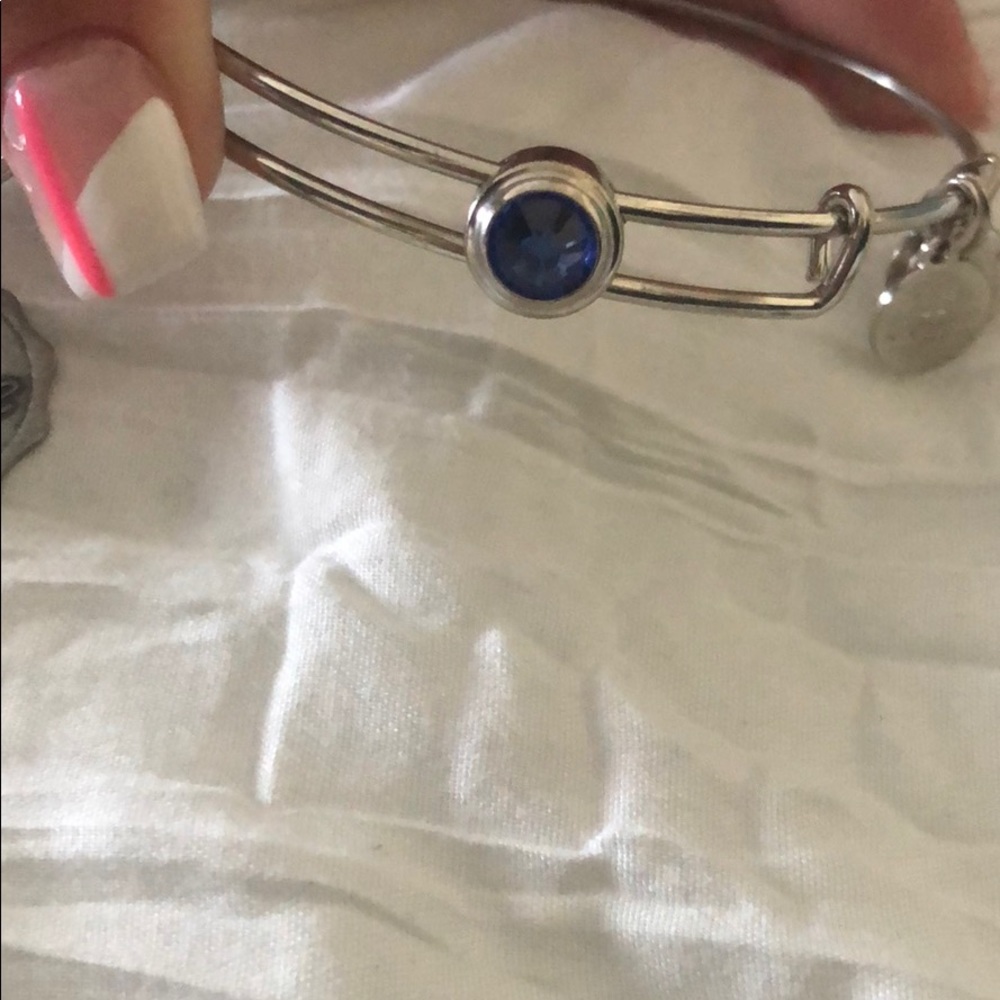 Bangles - Picture 5 of 5